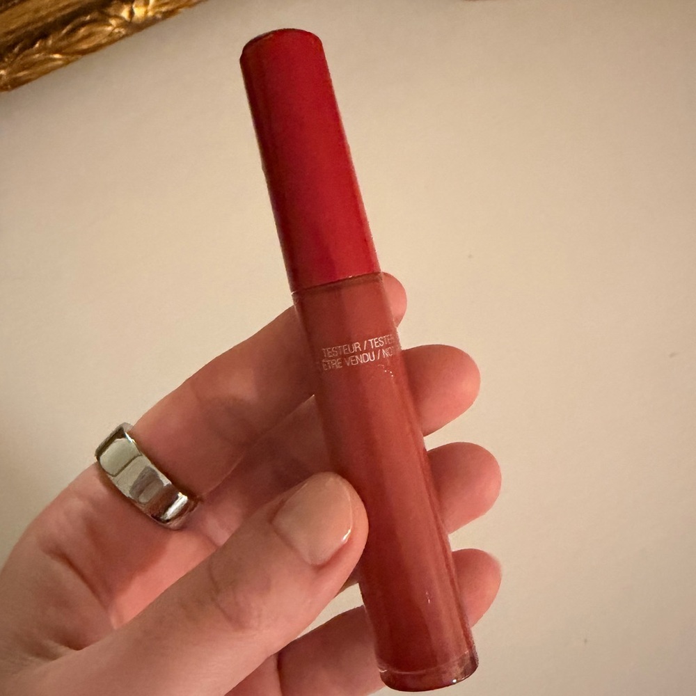 Giorgio Armani Beauty Lip Maestro Red Wood 415 Vibrant Red Lip Gloss - Picture 4 of 8